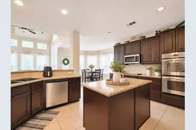 4027 Chestnut Bend Drive, Missouri City, TX 77459 - Photo 2