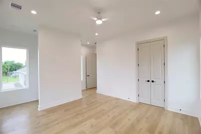 510 E 37th Street, Houston, TX 77022 - Photo 20
