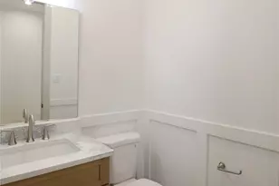 510 E 37th St, Houston, TX 77022 - Photo 16