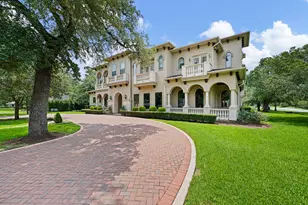 11713 Monica St, Houston, TX 77024 - Photo 2