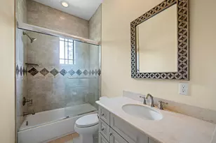11713 Monica St, Houston, TX 77024 - Photo 36
