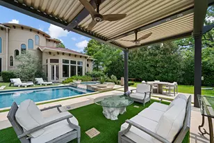 11713 Monica St, Houston, TX 77024 - Photo 46