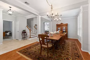 18 Courtland Green St, The Woodlands, TX 77382 - Photo 8