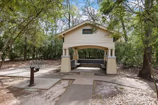 18 Courtland Green St, The Woodlands, TX 77382 - Photo 44