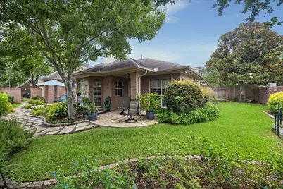 1319 Mission Chase Drive, Houston, TX 77077 - Photo 22