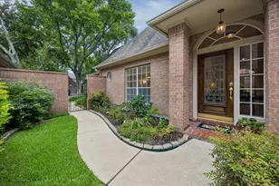1319 Mission Chase Dr, Houston, TX 77077 - Photo 24