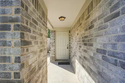 11007 Bauer Elm Street, Houston, TX 77044 - Photo 8