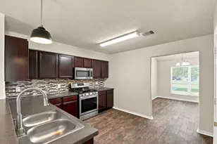 11007 Bauer Elm Street, Houston, TX 77044 - Photo 14