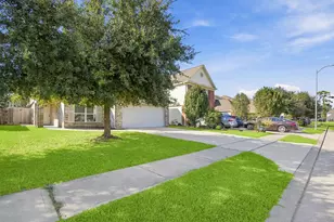 11007 Bauer Elm Street, Houston, TX 77044 - Photo 4