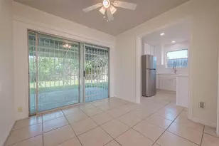 10819 Sageriver Dr, Houston, TX 77089 - Photo 12