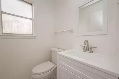 10819 Sageriver Drive, Houston, TX 77089 - Photo 36