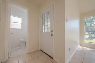 10819 Sageriver Dr, Houston, TX 77089 - Photo 6