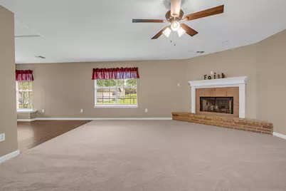 205 N 8th Street, Highlands, TX 77562 - Photo 24