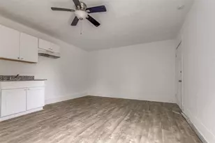 812 Maltby St, Houston, TX 77011 - Photo 12