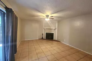 1212 N Major Dr, Beaumont, TX 77706 - Photo 4