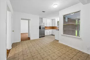 4029 McDermed Dr, Houston, TX 77025 - Photo 8