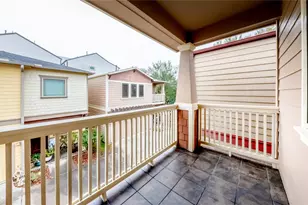 5924 Petty St, Houston, TX 77007 - Photo 12