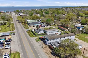 313 Grand Ave, Bacliff, TX 77518 - Photo 4