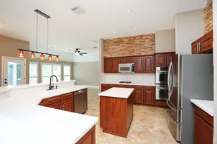 17510 Forest Vine Ct, Tomball, TX 77377 - Photo 10