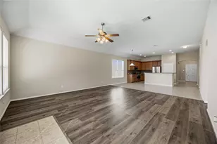 21839 Leigh Creek Dr, Spring, TX 77388 - Photo 22