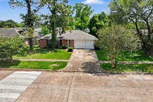 10414 Kirkdale Dr, Houston, TX 77089 - Photo 6