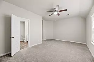 9235 Grace Rdg Dr, Willis, TX 77318 - Photo 12