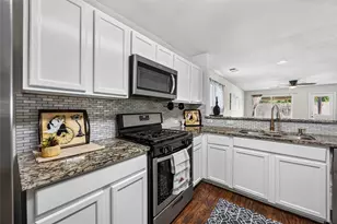 1930 Adobe Stone Dr, Humble, TX 77396 - Photo 8
