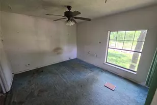 12222 Oak Hollow Ln, Pinehurst, TX 77362 - Photo 28