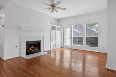 15 S Avonlea Circle, The Woodlands, TX 77382 - Photo 6