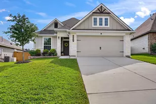 136 Worley Way, Huntsville, TX 77320 - Photo 2