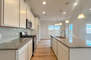 14326 Chilean Wy, Splendora, TX 77372 - Photo 4