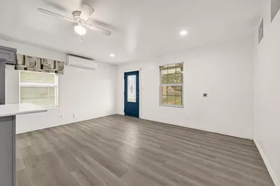 246 Lena Drive, Houston, TX 77022 - Photo 16