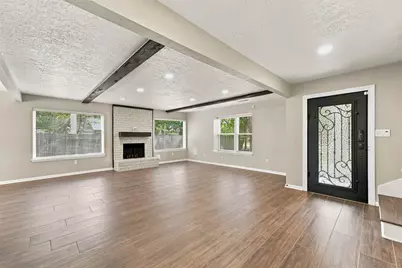 41 Eagle Court, The Woodlands, TX 77380 - Photo 6