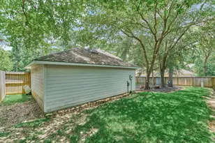 59 Pleasant Bend Dr, The Woodlands, TX 77382 - Photo 46
