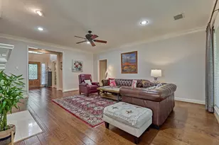 59 Pleasant Bend Dr, The Woodlands, TX 77382 - Photo 24