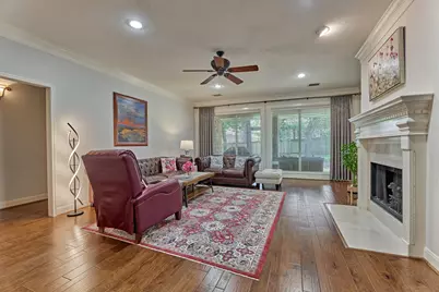 59 Pleasant Bend Drive, The Woodlands, TX 77382 - Photo 4