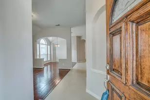 10914 Tattershall Ln, Missouri City, TX 77459 - Photo 2