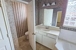 2939 Rosefield Dr, Houston, TX 77080 - Photo 24