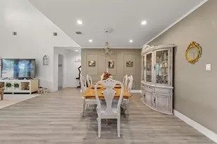 14130 Savage River Ct, Conroe, TX 77384 - Photo 6