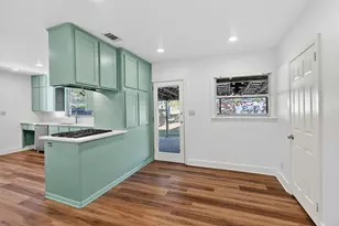 1006 Holt St, College Station, TX 77840 - Photo 12