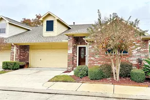 1511 Village Townhome Dr, Pasadena, TX 77504 - Photo 1