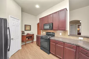 4610 Beechwood Dr, Rosenberg, TX 77471 - Photo 8