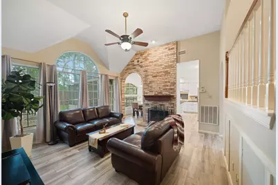 3410 Meadow Glade Circle, Houston, TX 77345 - Photo 16