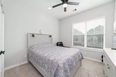 6722 Parker Grove Lane, Houston, TX 77076 - Photo 16