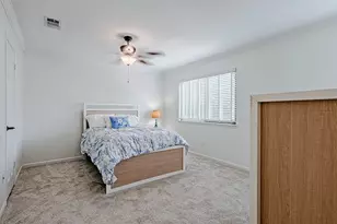 10307 Piping Rock Ln, Houston, TX 77042 - Photo 24