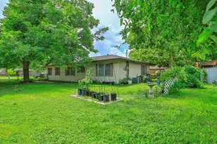 8502 Friendship Rd, Houston, TX 77080 - Photo 4