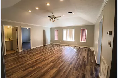 2304 Eagles Way Way, Pearland, TX 77581 - Photo 32