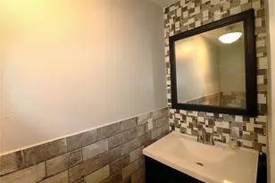 2304 Eagles Way Way, Pearland, TX 77581 - Photo 18