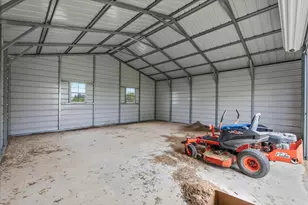 10015 S Redfish Dr, Hitchcock, TX 77563 - Photo 30