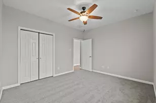 10015 S Redfish Dr, Hitchcock, TX 77563 - Photo 26